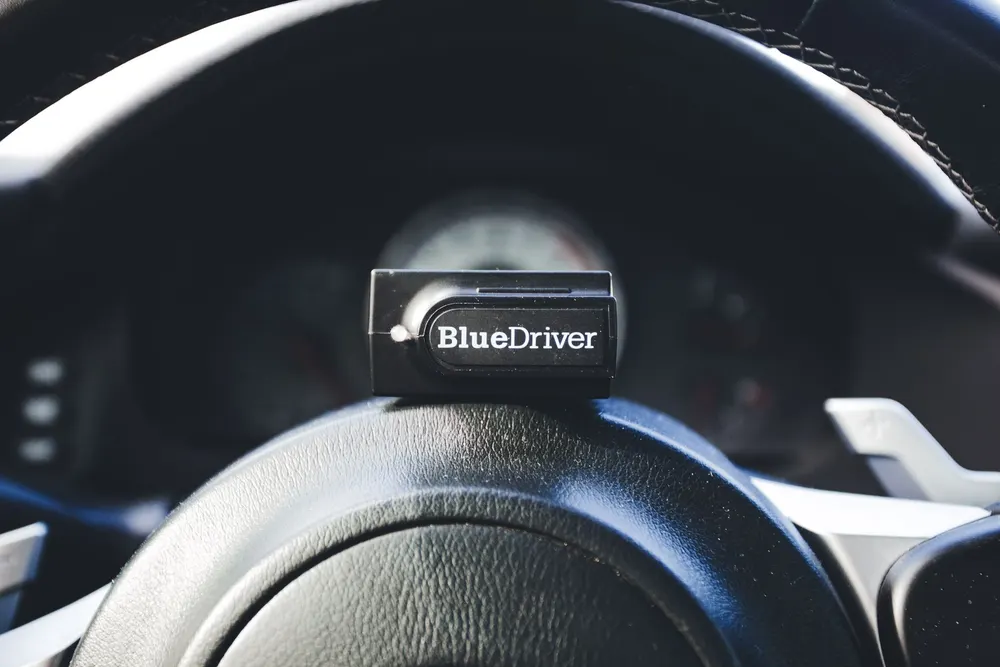 Adaptateur Bluetooth autoradio : comment bien le choisir ?