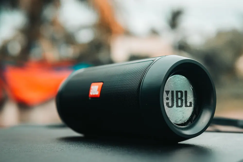 Petites enceintes JBL : la Go 2 vaut-elle encore le coup en 2026 ?